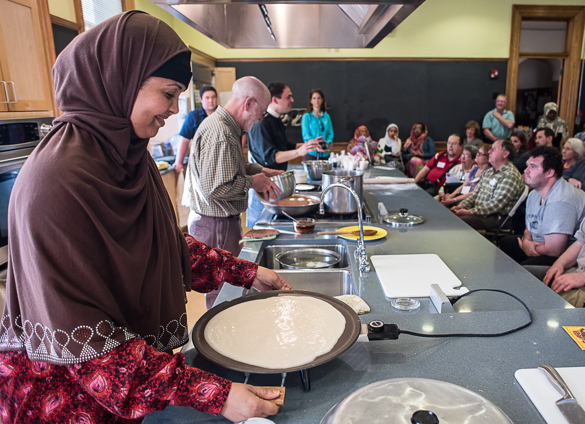 BSECeatsflatbreadP06xx164 BSECeatsflatbreadP06xx164